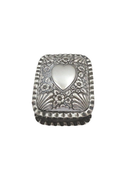 Antique Edwardian Sterling Silver Pill / Trinket Box 1902