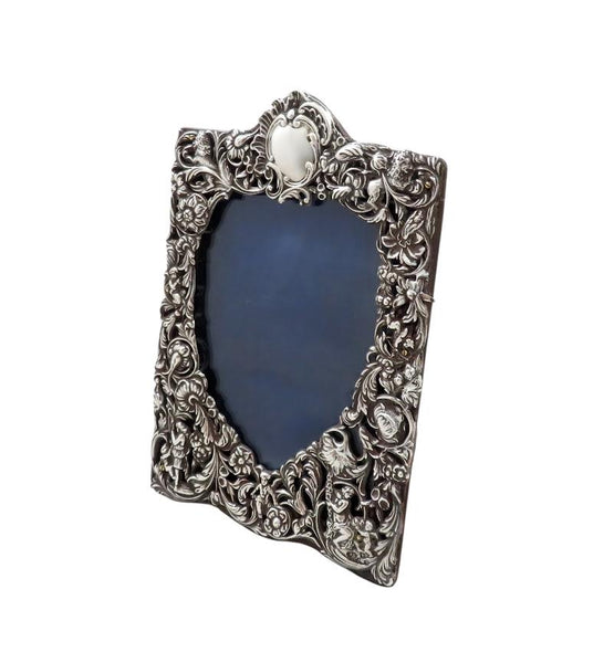 Antique Victorian Sterling Silver 'Heart' Photo Frame 1899