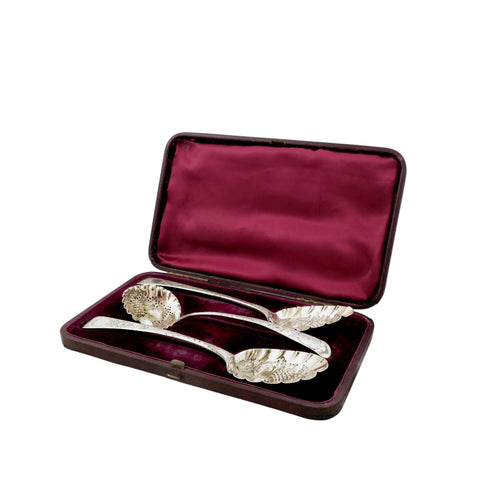 Set of 3 Antique Georgian Sterling Silver Berry Spoons & Sifter in Case 1816