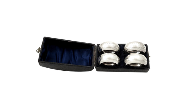 Set of 4 Antique George V Sterling Silver Napkin Rings in Case 1912