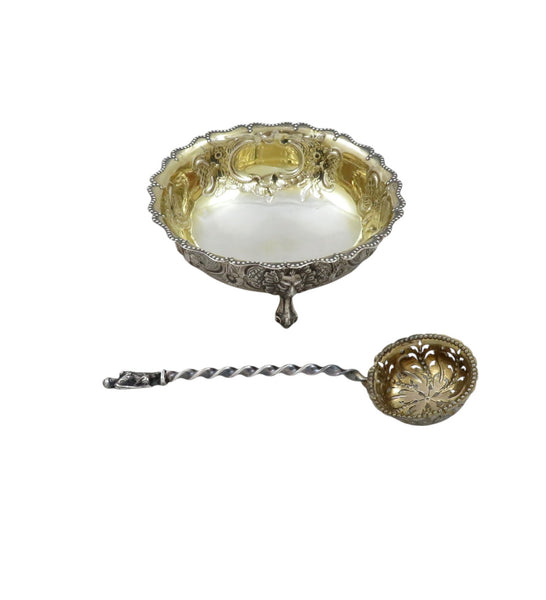 Antique Victorian Sterling Silver Sugar Bowl & Sifter Spoon in Case 1875